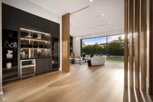 paramount luxuy floors 